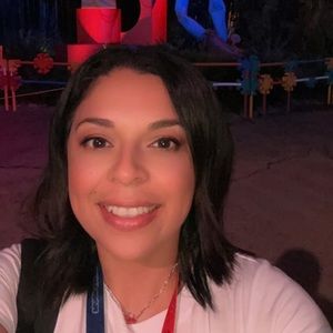 Meet your Posher, Gladys